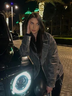 Katya escort in London