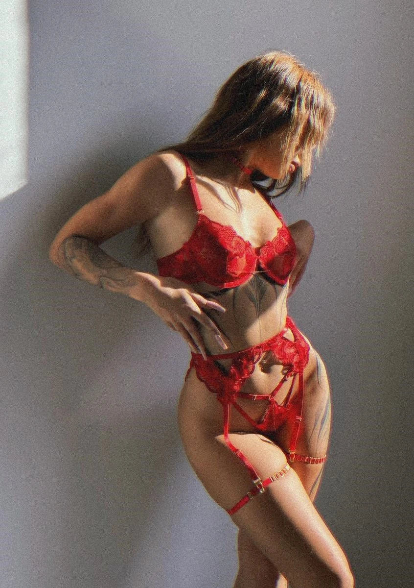 Ro escort in London