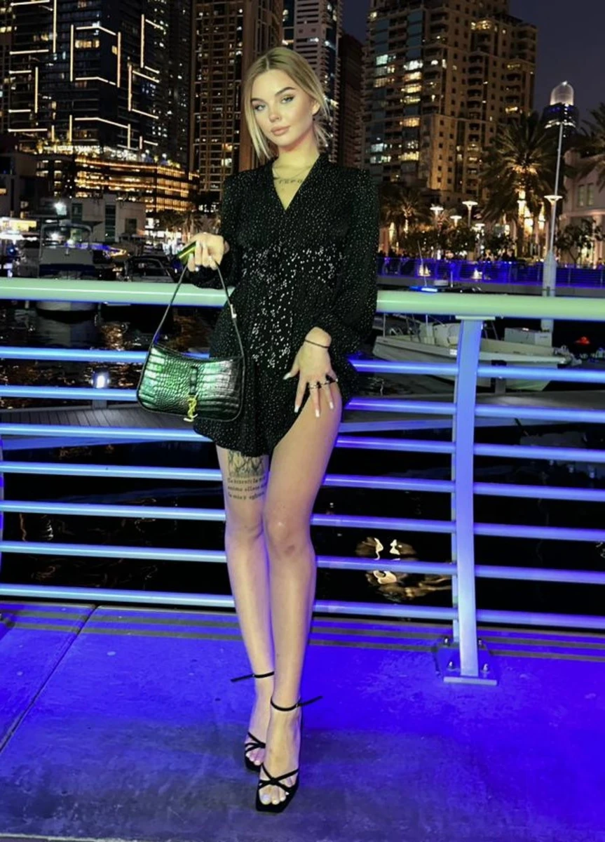 Tasya escort in London