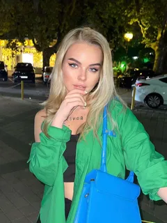 Tasya escort in London