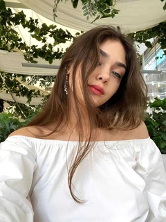 Yana escort in London